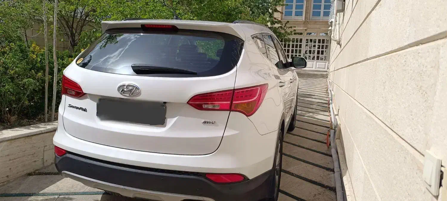 خودرو هیوندای، سانتافه آگهی ann_20994099