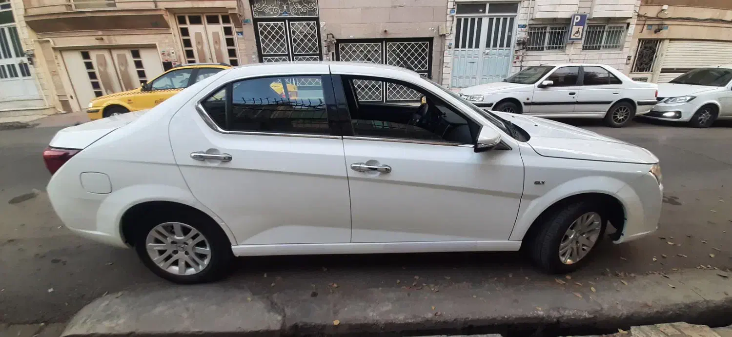 دنا پلاس ۵ دنده EF7 - 1398