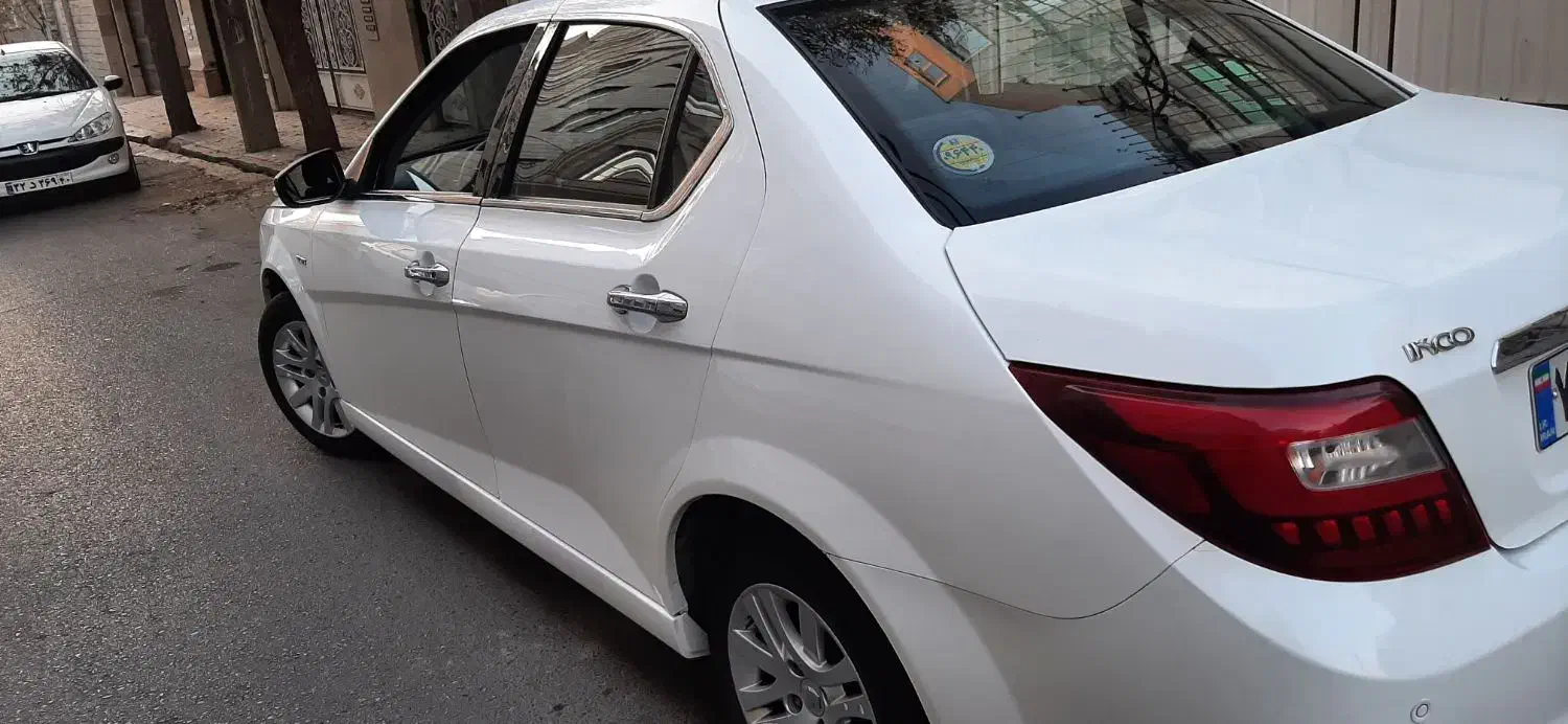 دنا پلاس ۵ دنده EF7 - 1398