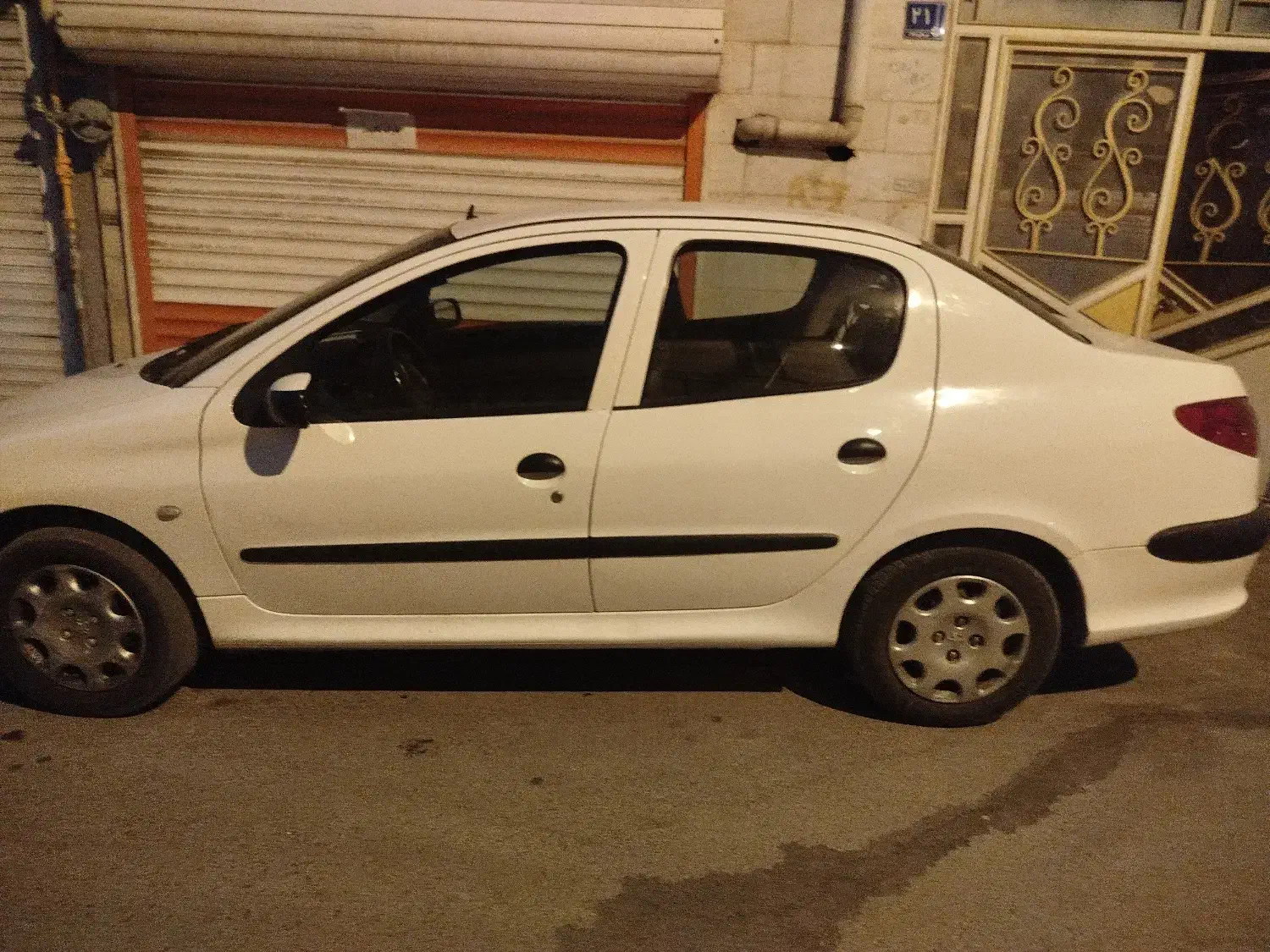 پژو ۲۰۶ صندوق دار v8 - 1389