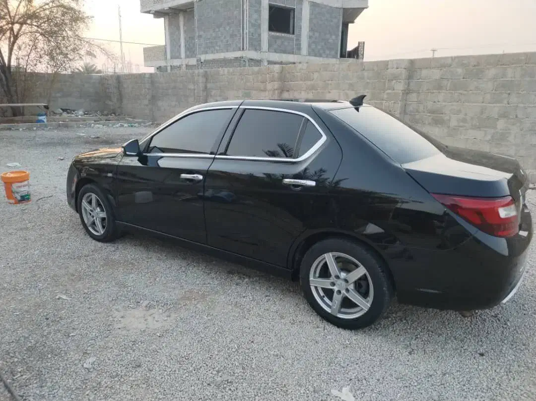 دنا پلاس توربو اتوماتیک - 1401