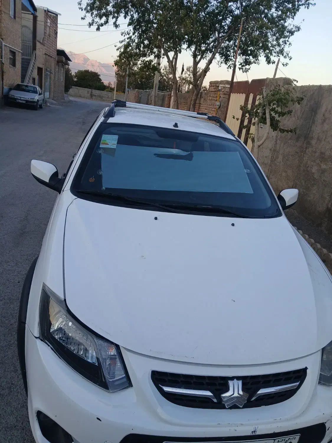 خودرو کوییک، معمولی آگهی ann_20994197