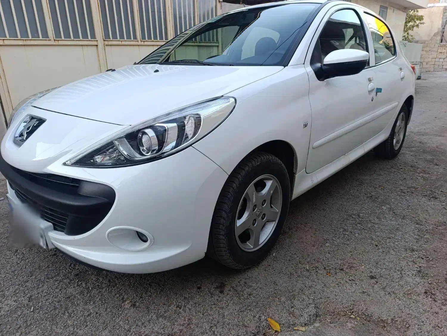 پژو 207 پانوراما دنده‌ای - 1402