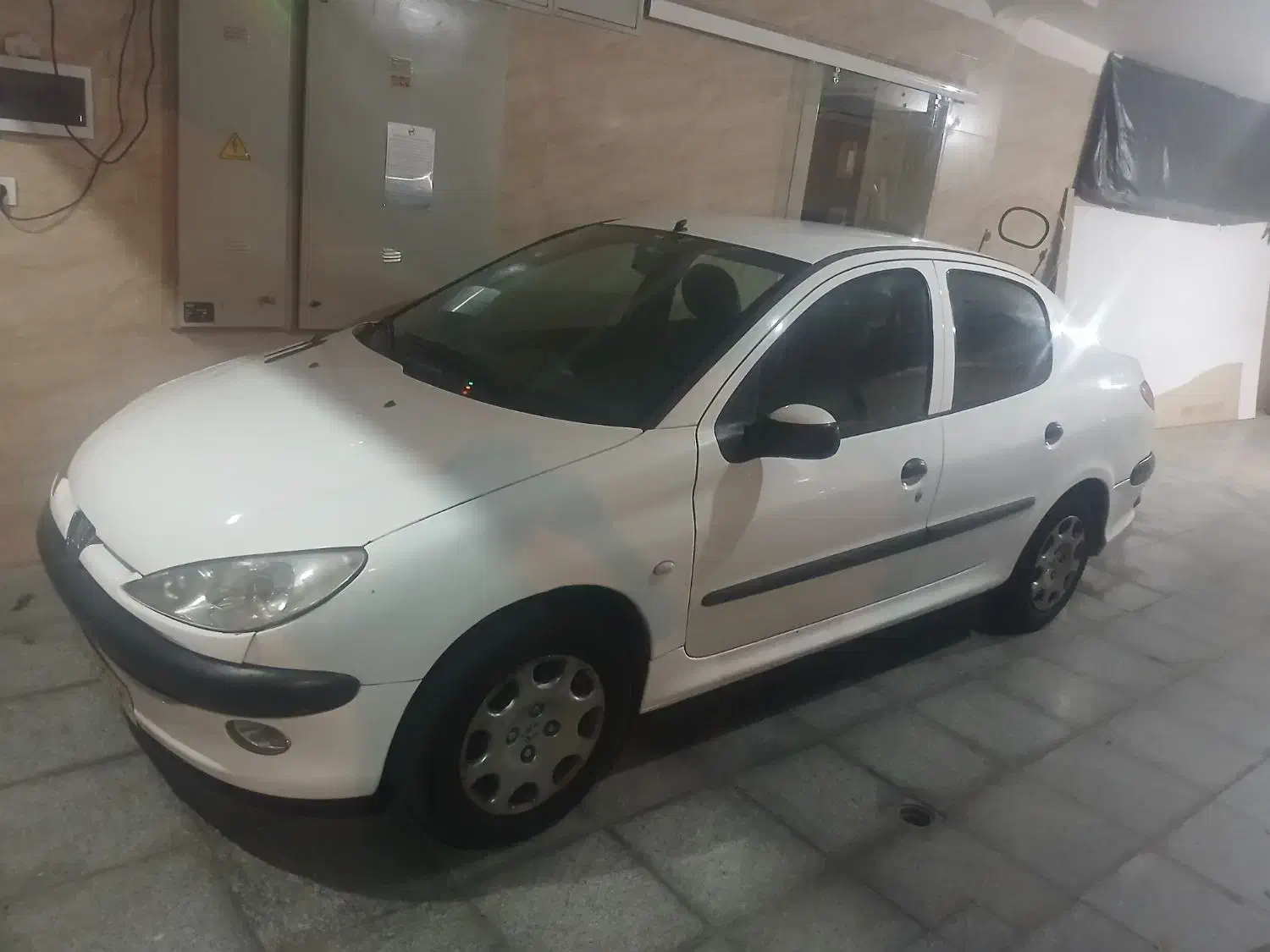 خودرو پژو، ۲۰۶ صندوق دار آگهی ann_20994433