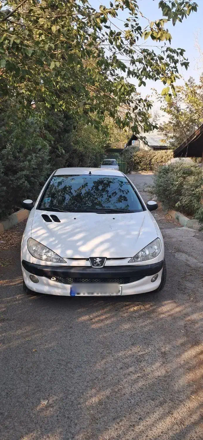 پژو ۲۰۶ صندوق دار v8 - 1398