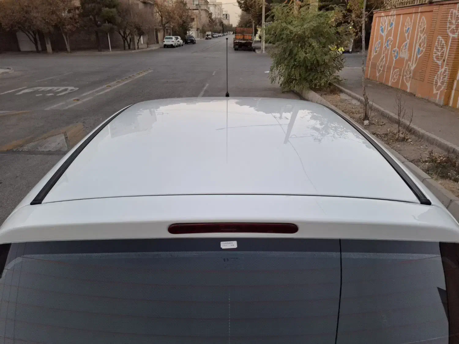 پژو 206 تیپ 5 - 1396