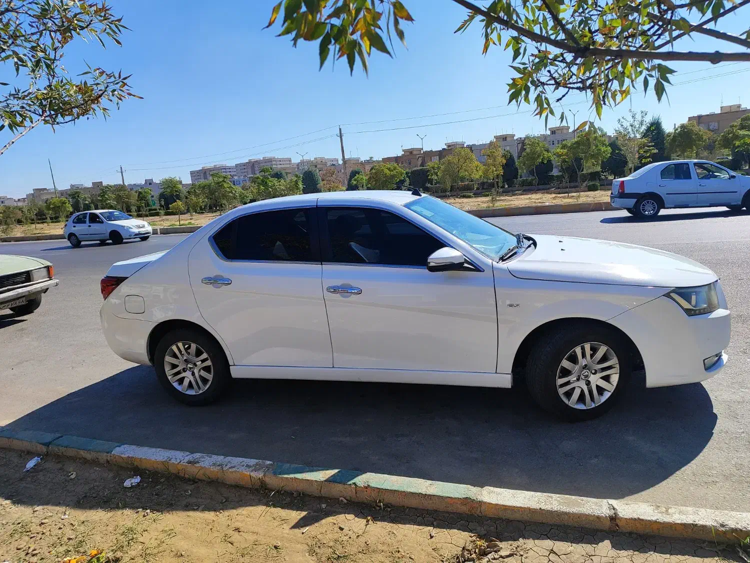 خودرو دنا، پلاس آگهی ann_20994623