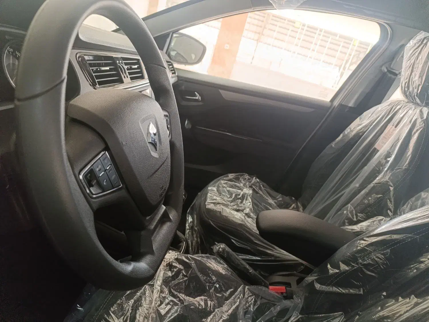 تارا دنده‌ای v1 پلاس ۶ دنده - 1404