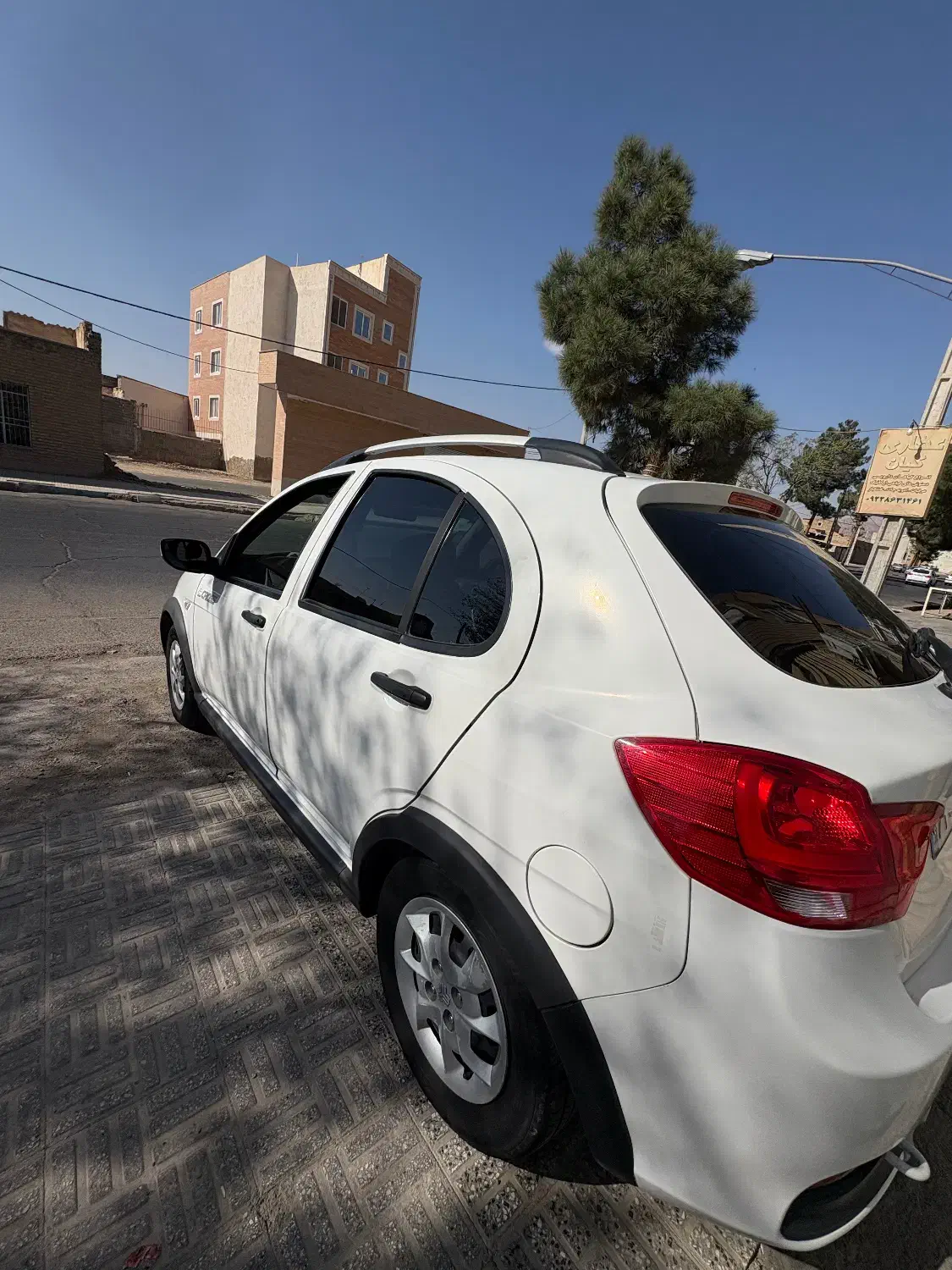 خودرو کوییک، معمولی آگهی ann_20994852