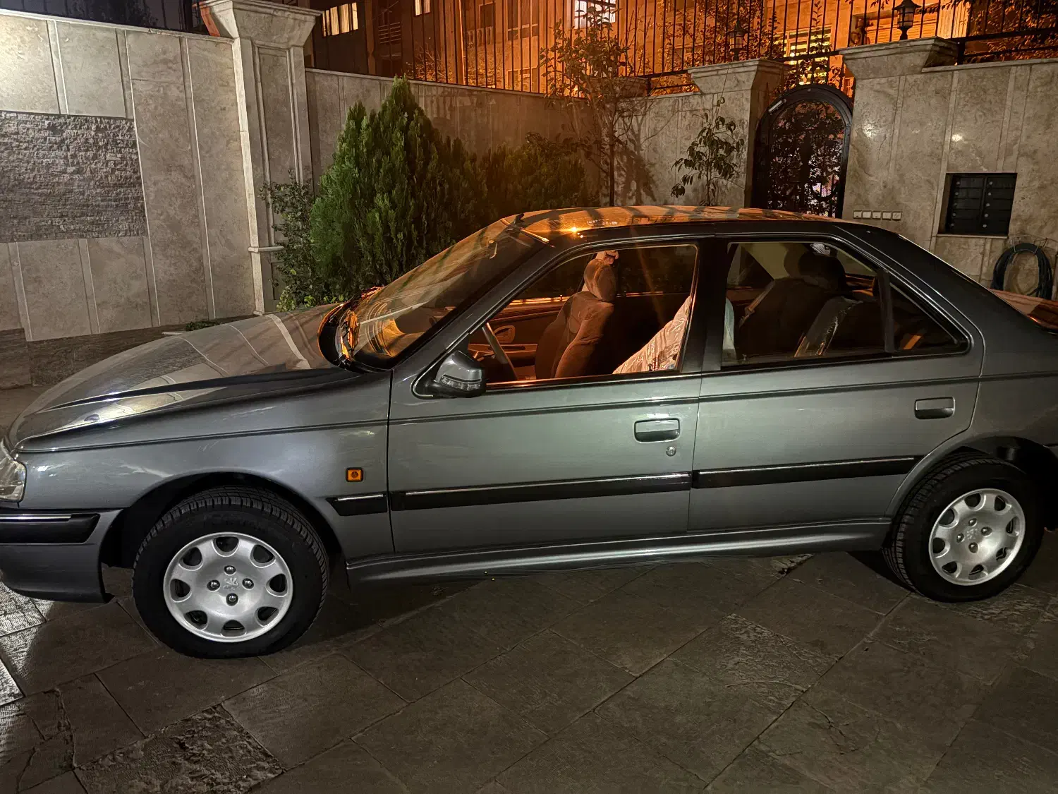 پژو پارس سال - 1390