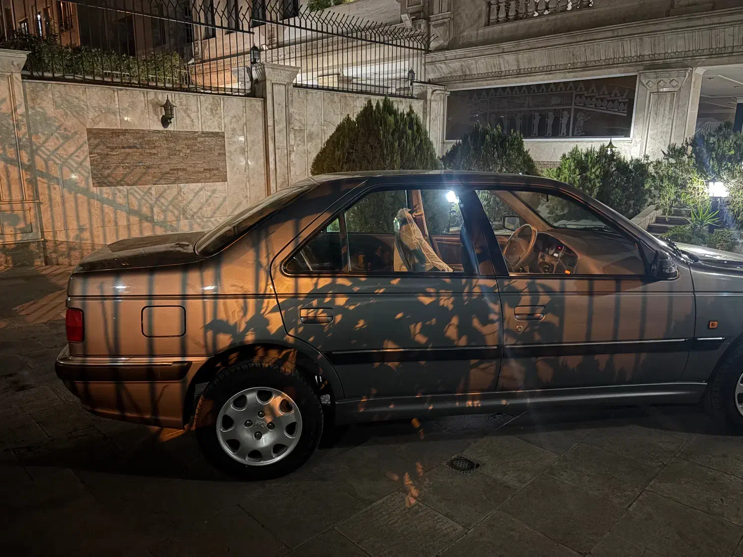 پژو پارس سال - 1390