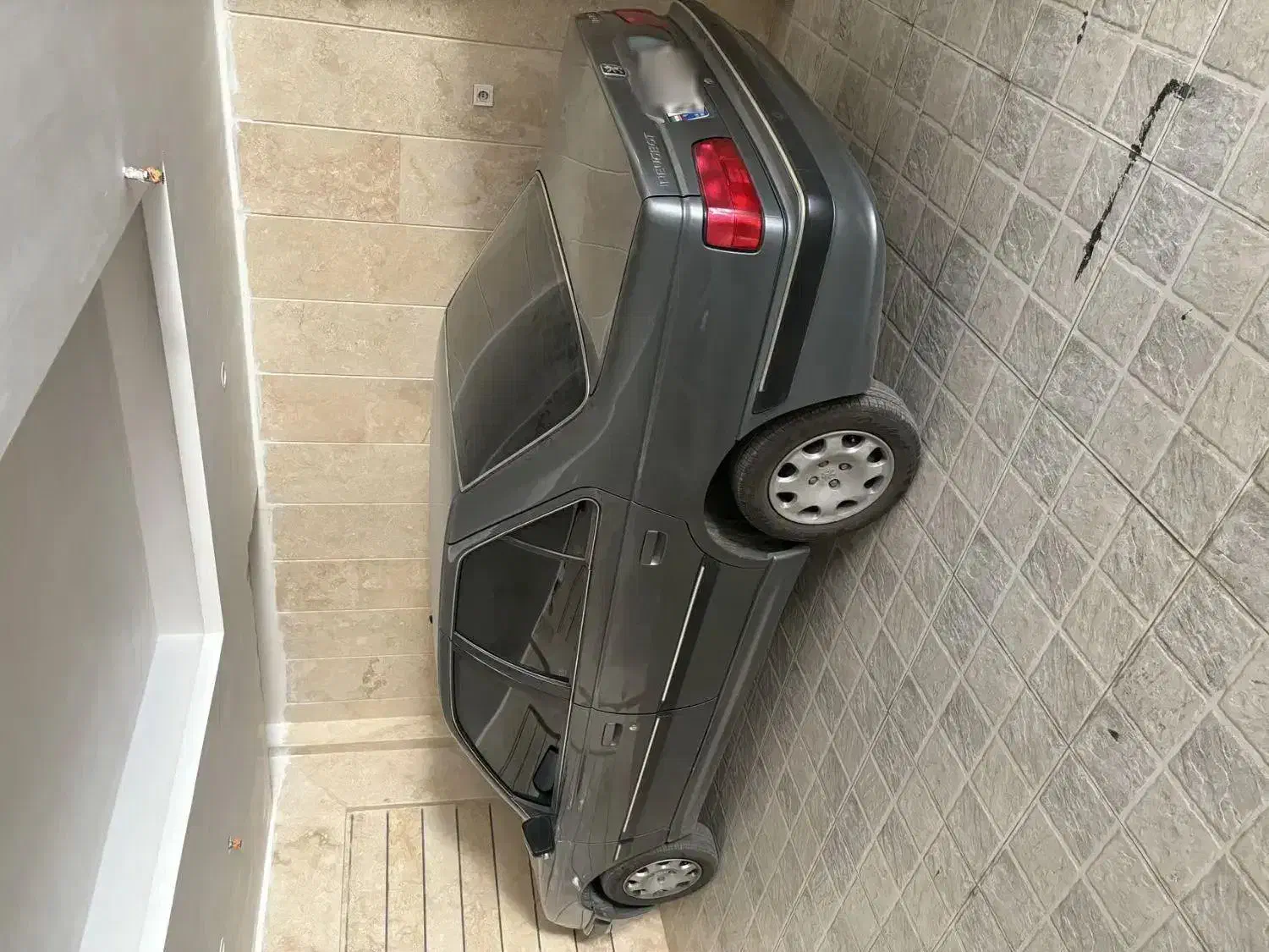 خودرو پژو، پارس آگهی ann_20995324