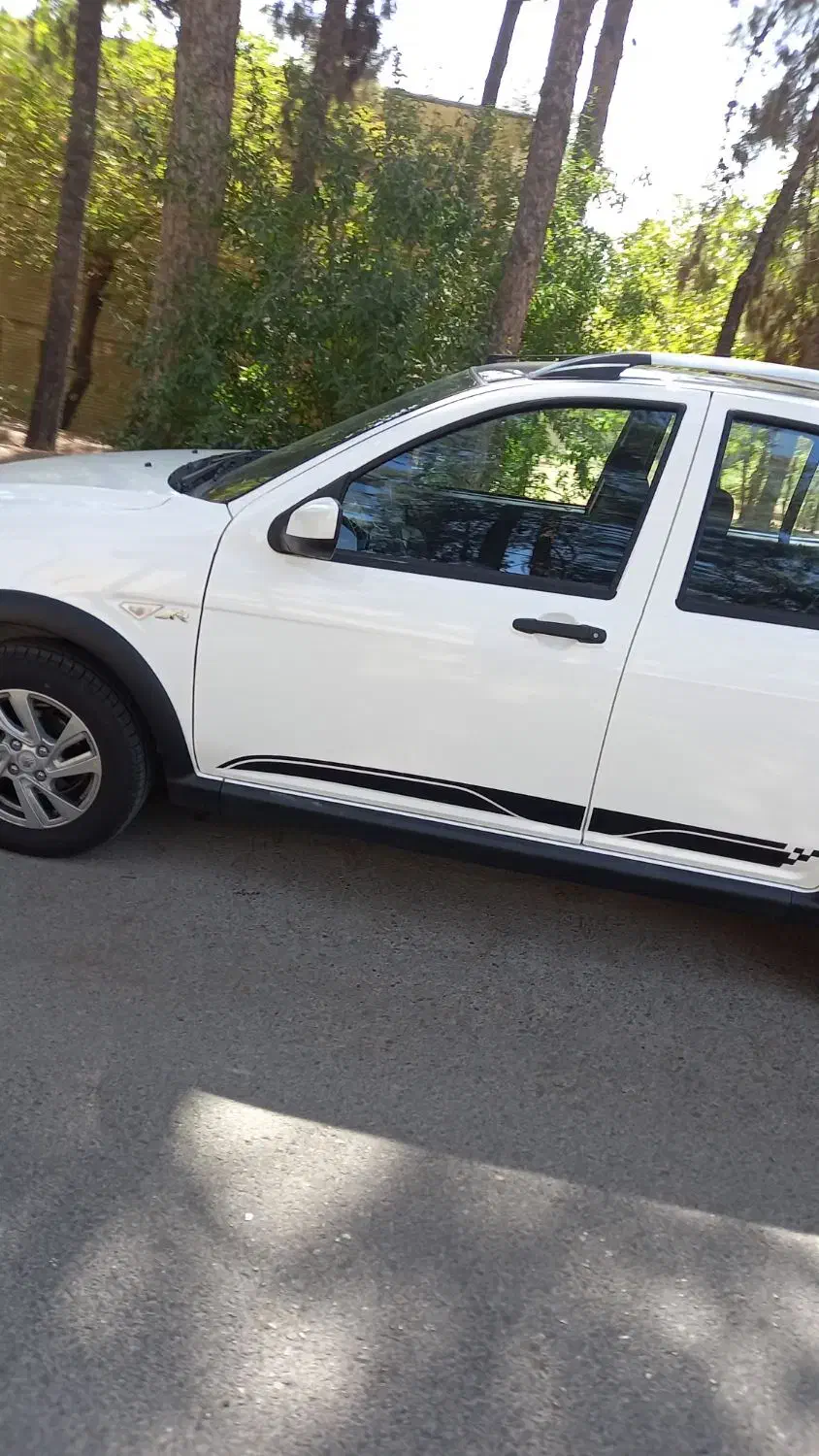 خودرو کوییک، R آگهی ann_20995604