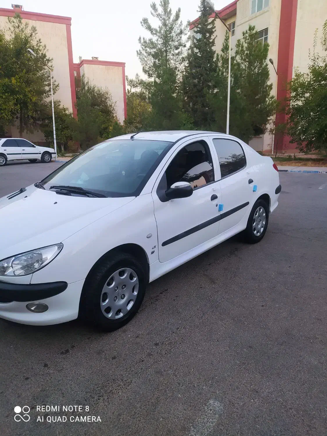 خودرو پژو، ۲۰۶ صندوق دار آگهی ann_20996105