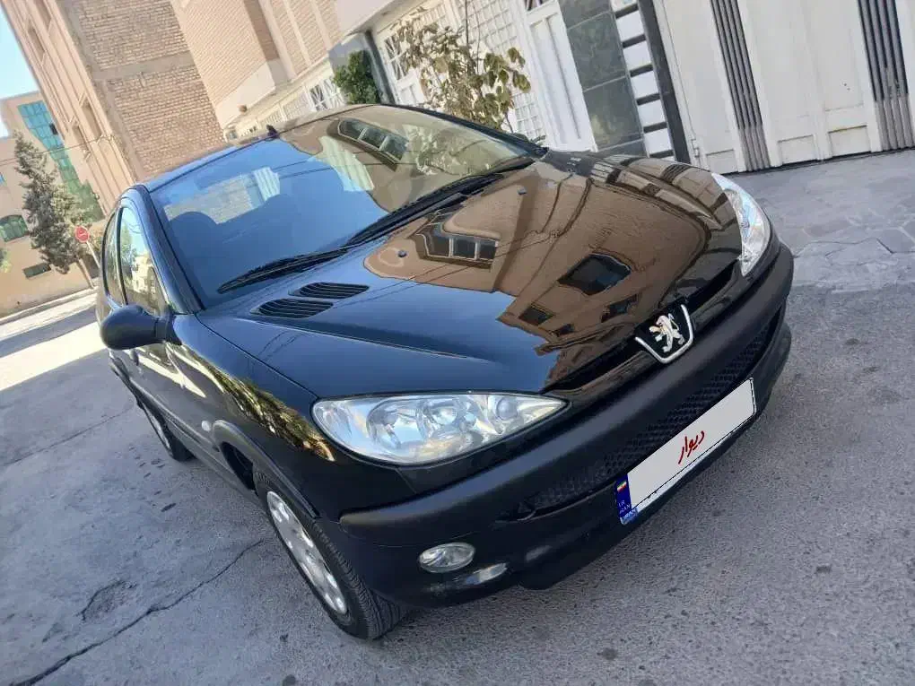 خودرو پژو، ۲۰۶ صندوق دار آگهی ann_20996176