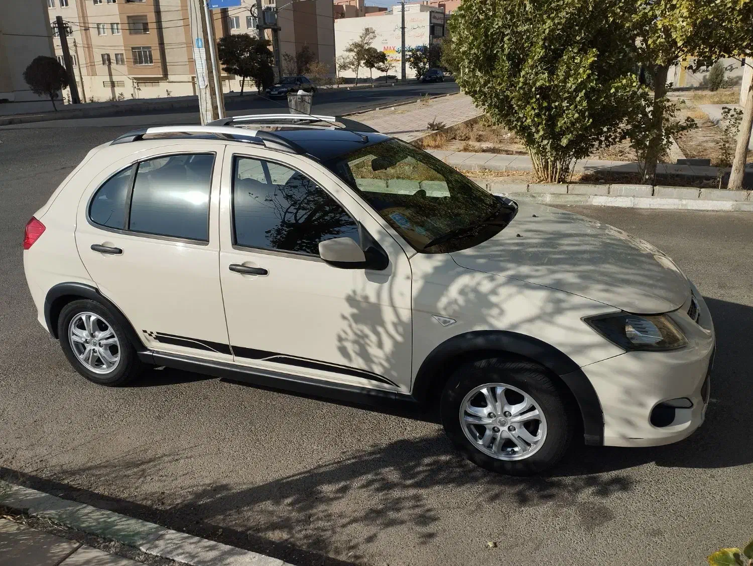 خودرو کوییک، R آگهی ann_20996495