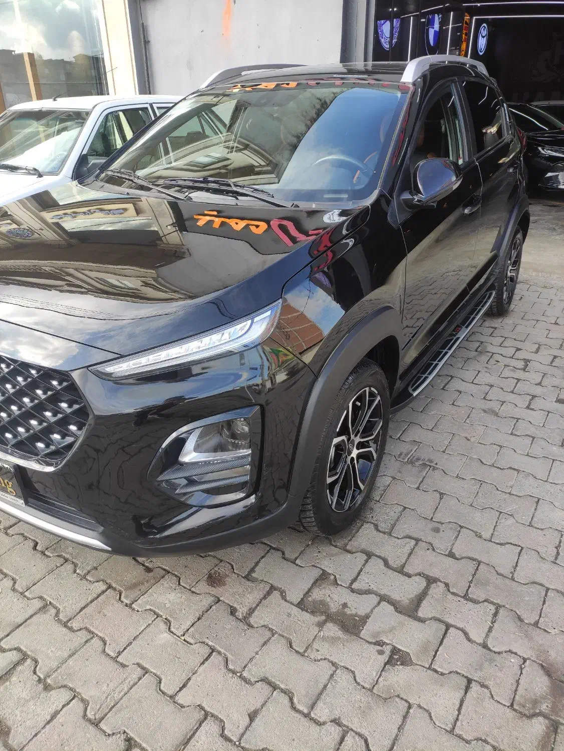 خودرو ام وی ام، X22 آگهی ann_20997117