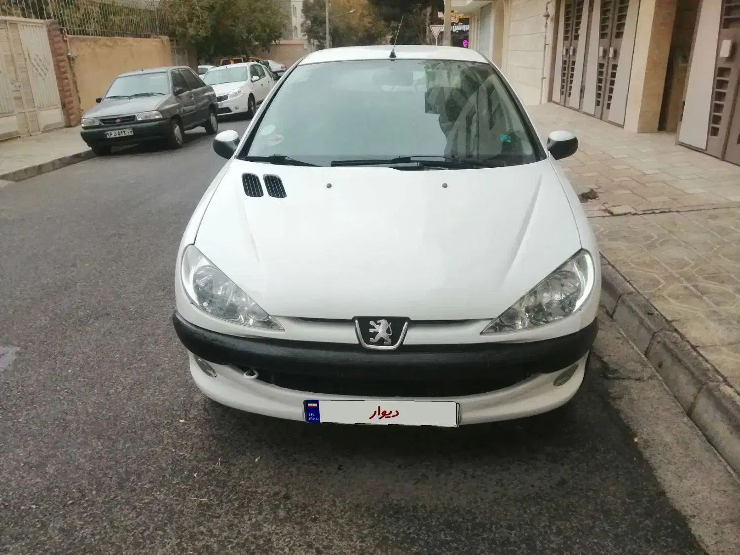 خودرو پژو، ۲۰۶ صندوق دار آگهی ann_20998208