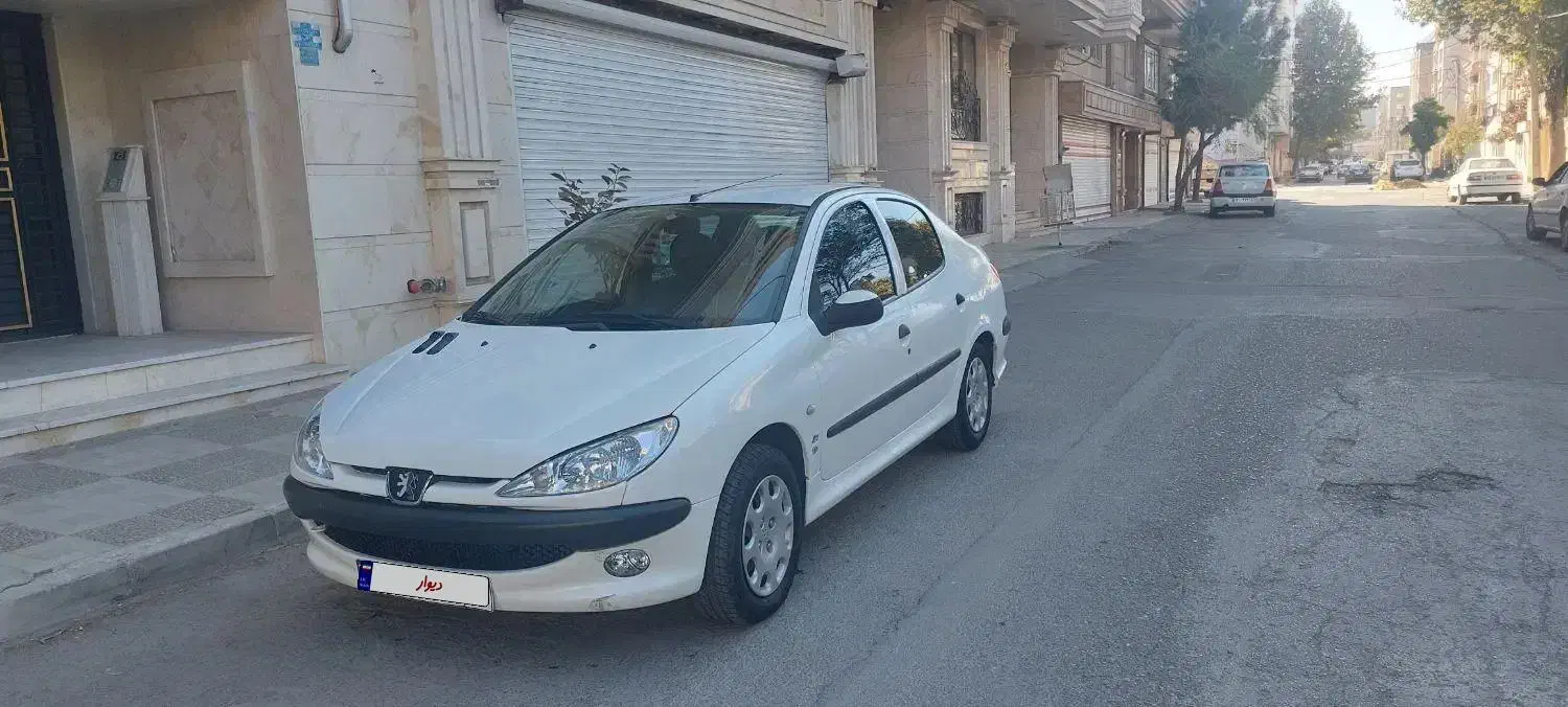 خودرو پژو، ۲۰۶ صندوق دار آگهی ann_20998619