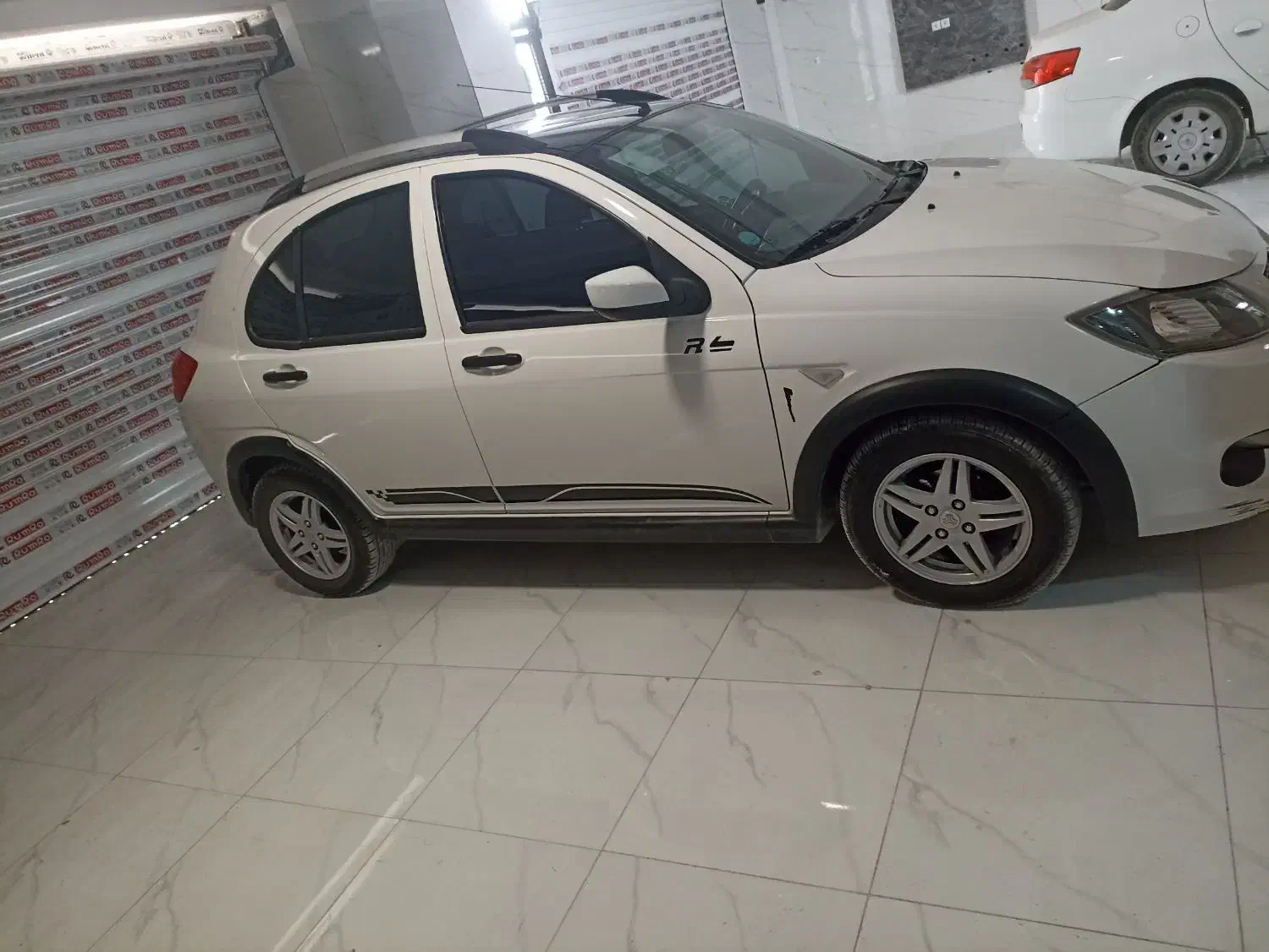 خودرو کوییک، R آگهی ann_20998873