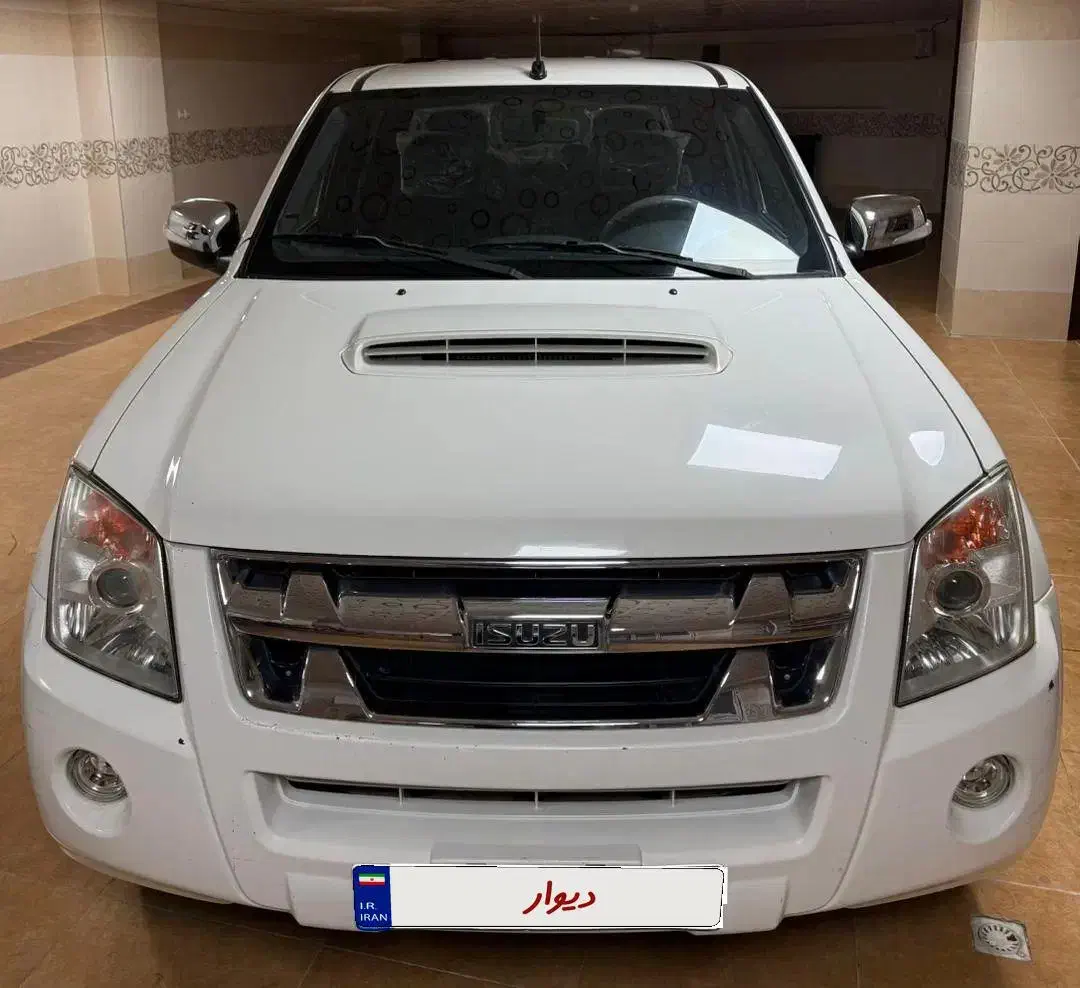خودرو ایسوزو، دی مکس آگهی ann_21059918