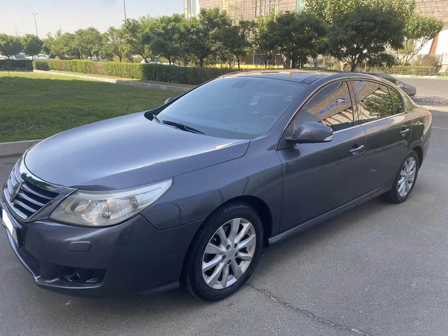 خودرو رنو، لتیتود آگهی ann_21061086