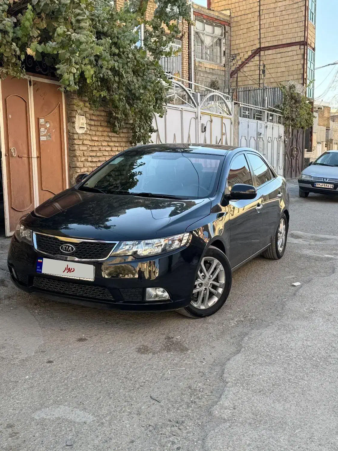 خودرو کیا، سراتو مونتاژ آگهی ann_21079288