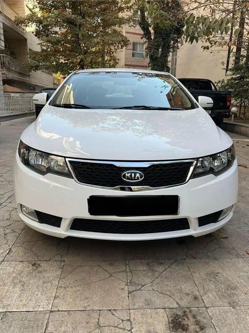 خودرو کیا، سراتو مونتاژ آگهی ann_21080476