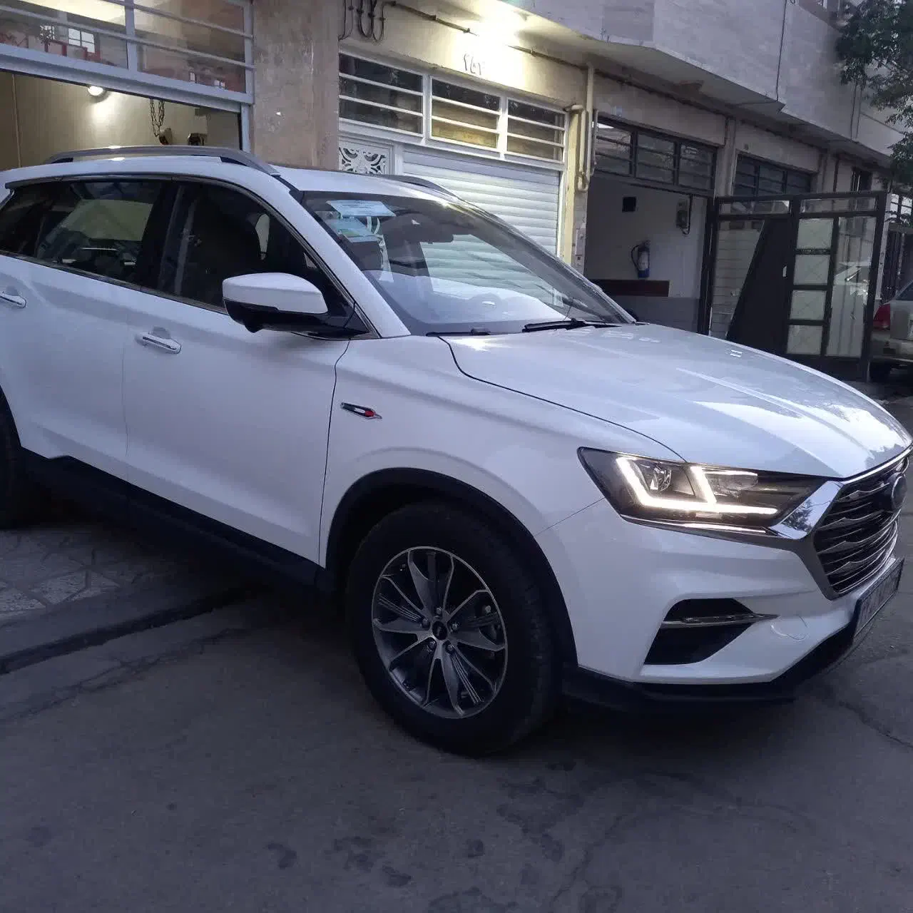 خودرو اس دبلیو ام، G01 آگهی ann_21135920