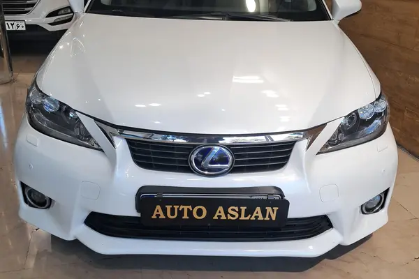 خودرو لکسوس، CT آگهی ann_21151272