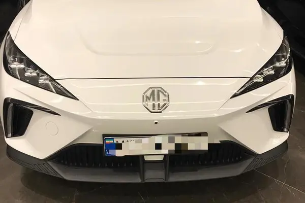 خودرو ام جی، 4EV آگهی ann_21157392