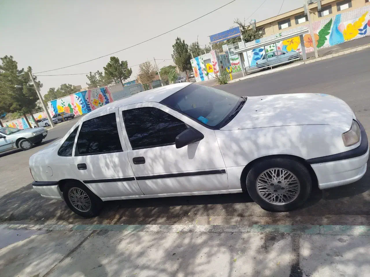 خودرو اپل، وکترا آگهی ann_21161193