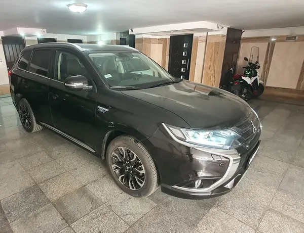 خودرو میتسوبیشی، اوتلندر PHEV آگهی ann_21162778