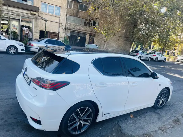 خودرو لکسوس، CT آگهی ann_21169869