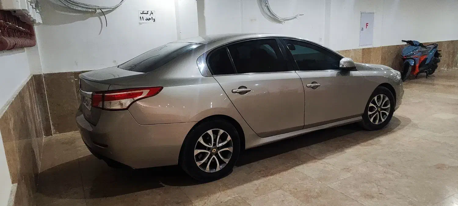 خودرو رنو، سفران آگهی ann_21176871