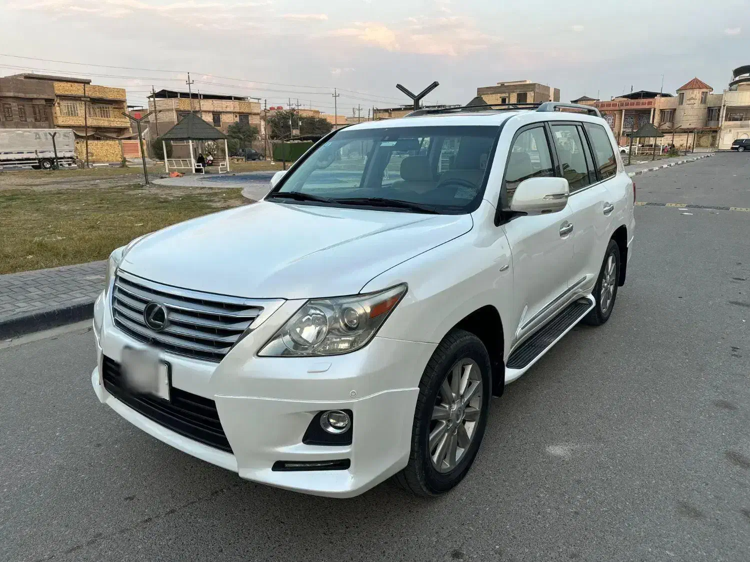 خودرو لکسوس، LX 570 آگهی ann_21186003