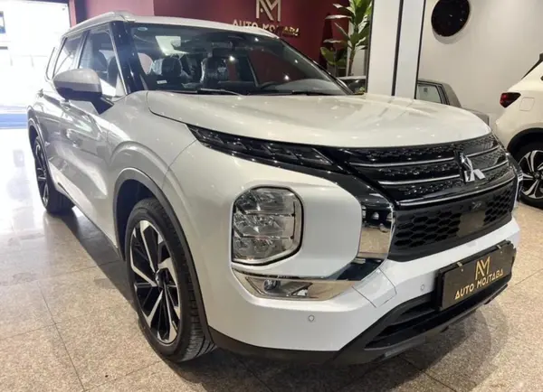 خودرو میتسوبیشی، اوتلندر آگهی ann_21186171