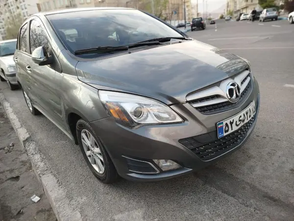 خودرو بایک، سابرینا مونتاژ آگهی ann_21188901