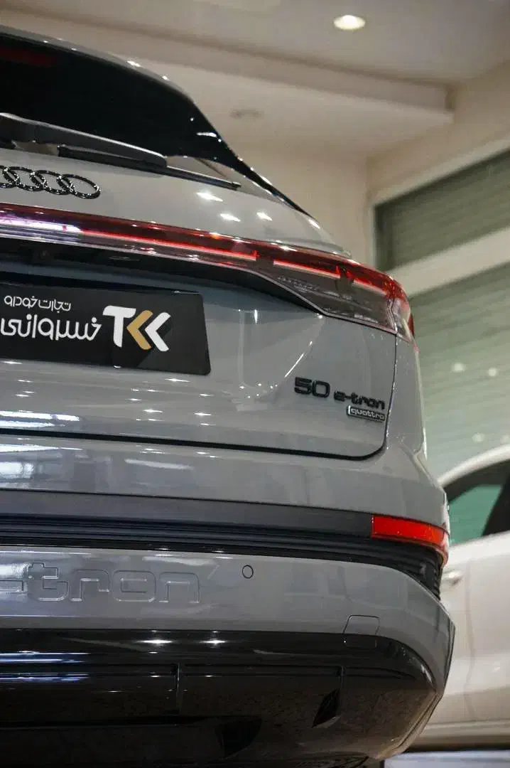 خودرو آئودی، الکتریکی Q4 آگهی ann_21207410