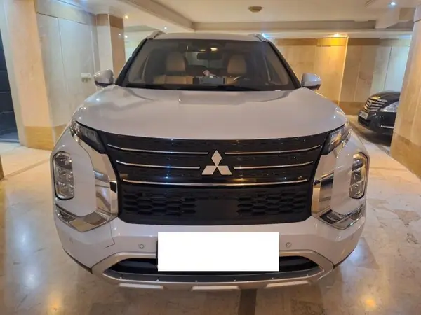 خودرو میتسوبیشی، اوتلندر آگهی ann_21215228