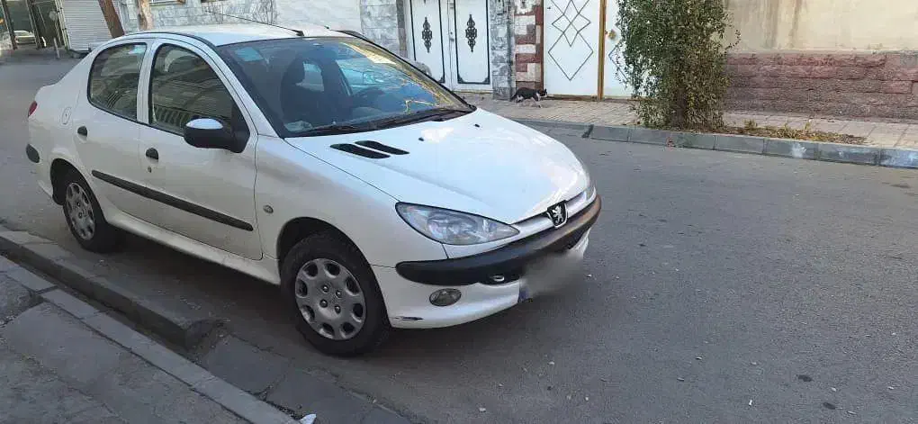 خودرو پژو، ۲۰۷ صندوق دار آگهی ann_21215979