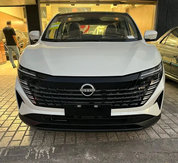 خودرو نیسان، قشقایی آگهی ann_21225439