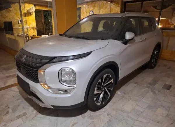 خودرو میتسوبیشی، اوتلندر آگهی ann_21235018