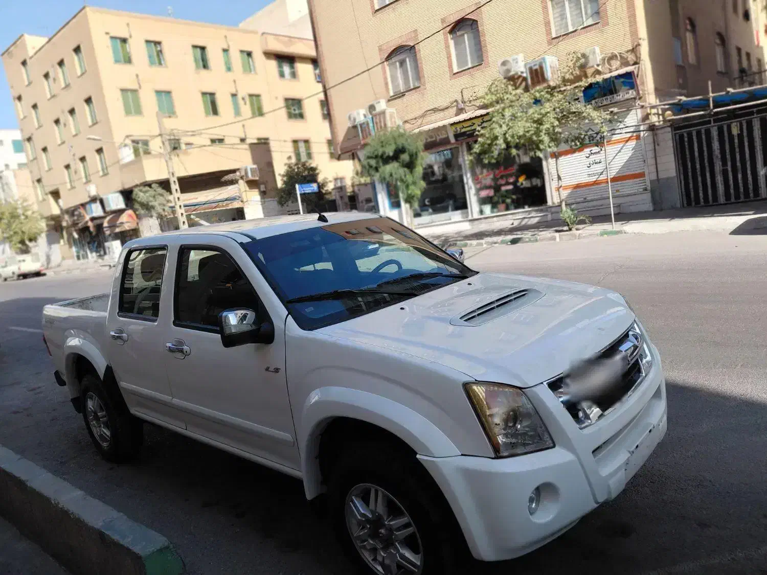 خودرو ایسوزو، دی مکس آگهی ann_21248974