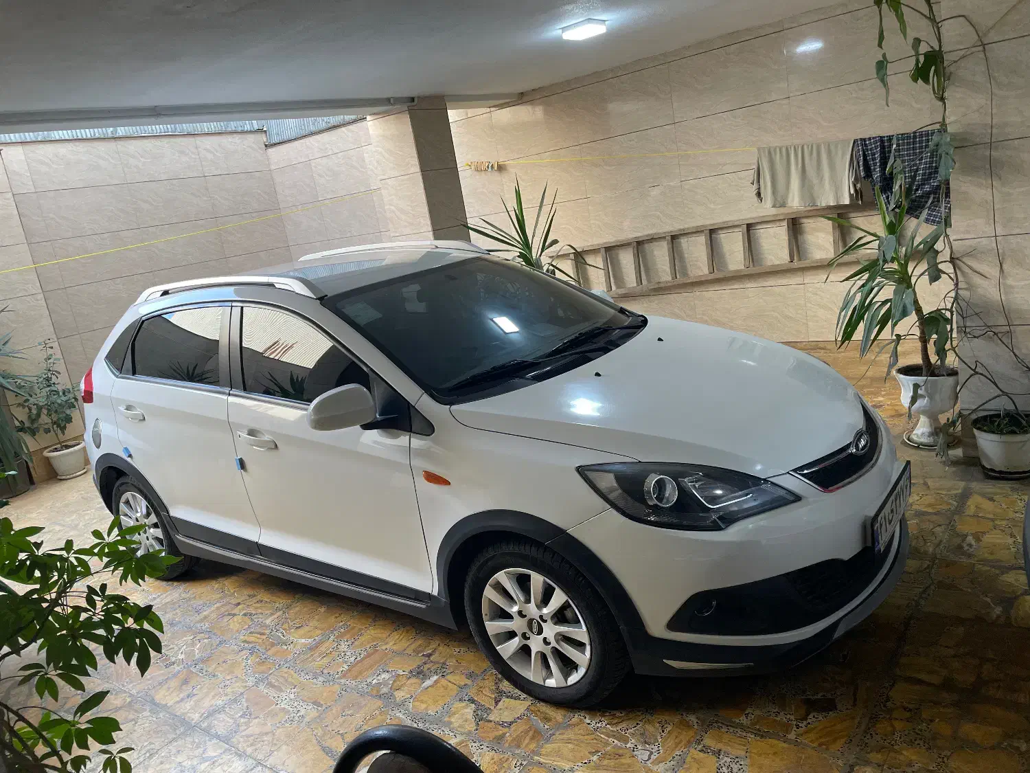 خودرو ام وی ام، 315 هاچ بک آگهی ann_21252629