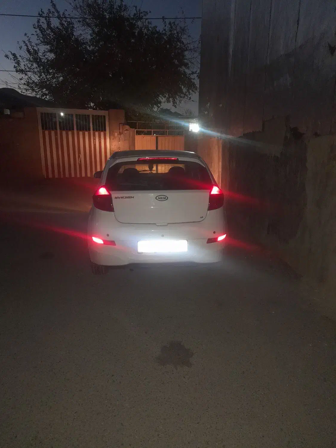 خودرو ام وی ام، 315 هاچ بک آگهی ann_21255267