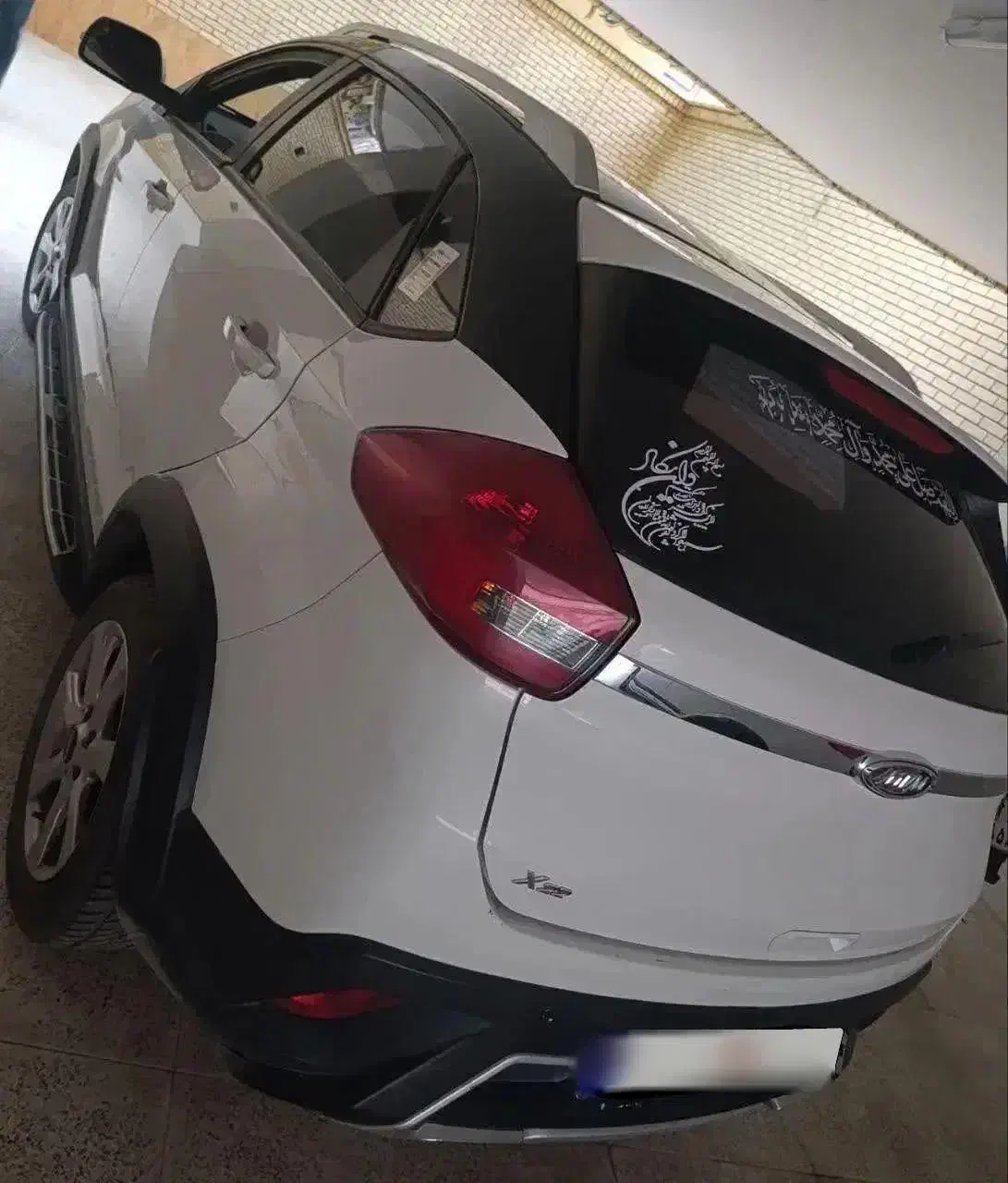 خودرو ام وی ام، X22 آگهی ann_21257898