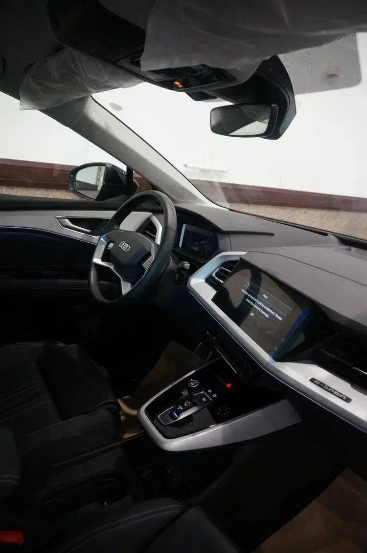 خودرو آئودی، الکتریکی Q4 آگهی ann_21261817