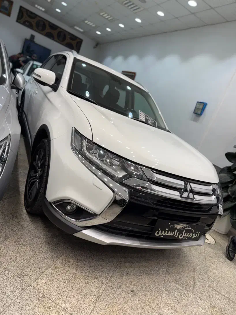 خودرو میتسوبیشی، اوتلندر آگهی ann_21266096