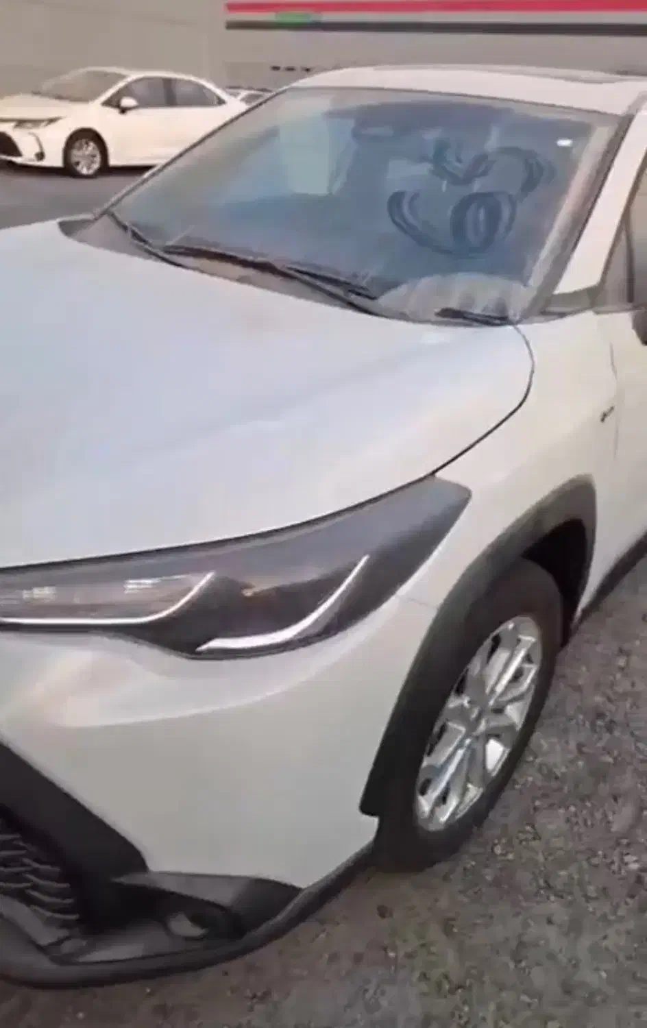 خودرو تویوتا، فرانت لندر آگهی ann_21275991